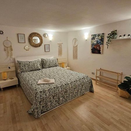 La Maison Bouganville Salerno Kültér fotó
