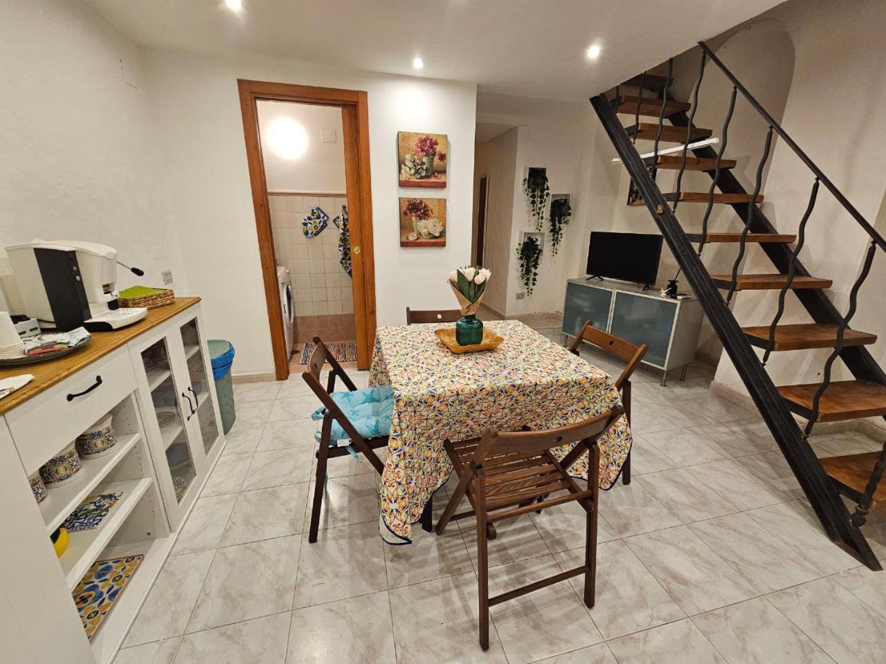 La Maison Bouganville Salerno Kültér fotó